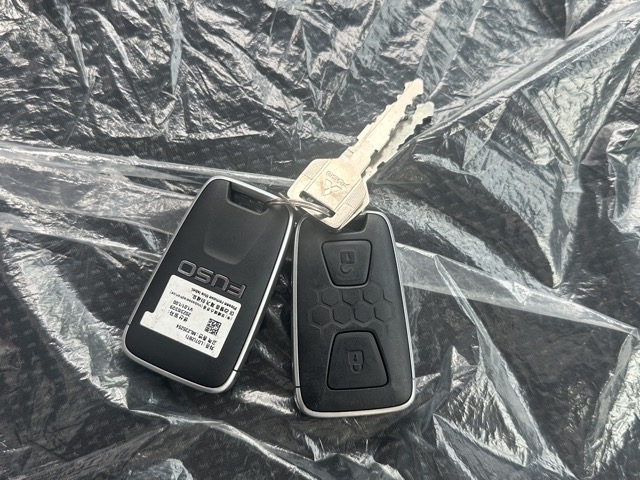 キャンター(三菱)中古車 20