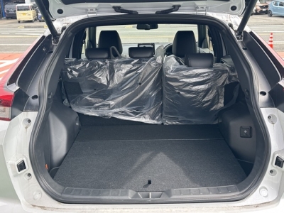 エクリプスクロスPHEV(三菱)レンタＵＰ 内外装写真他１