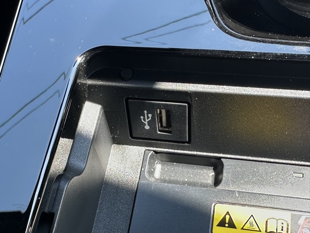 bZ4X(トヨタ)中古車 12