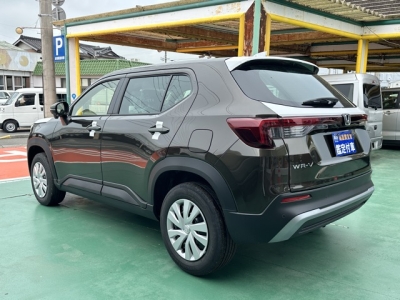 WR-V(ホンダ)登録済未使用車 後方
