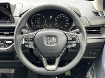 WR-V(ホンダ)登録済未使用車 内外装写真