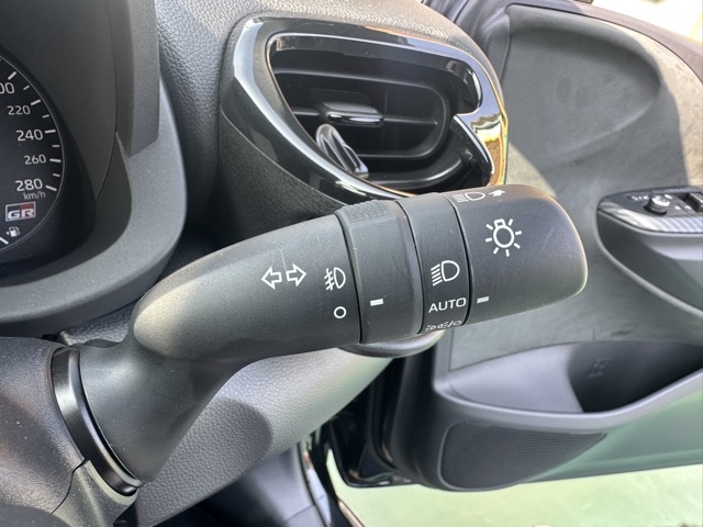 GRヤリス(トヨタ)中古車 13