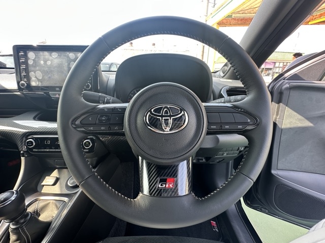 GRヤリス(トヨタ)中古車 14