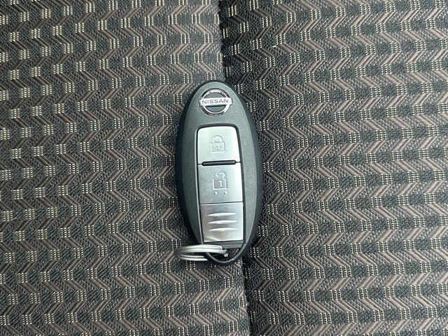 ノート(ニッサン)中古車 25