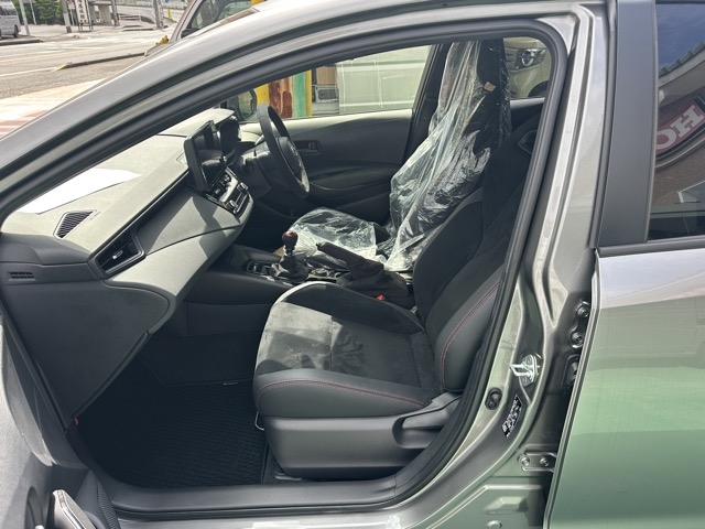 GRカローラ(トヨタ)登録済未使用車 3