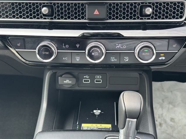 シビック(ホンダ)登録済未使用車 16