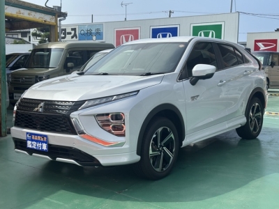 エクリプスクロスPHEV(三菱)中古車 前方