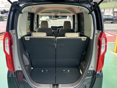 N-BOX(ホンダ)中古車 内外装写真他２