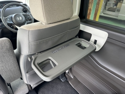 N-BOX(ホンダ)中古車 内外装写真他１