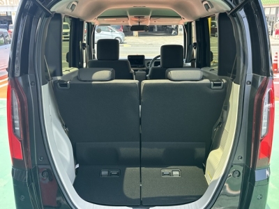 新型N-BOX(ホンダ)ディーラ-試乗車 内外装写真他２