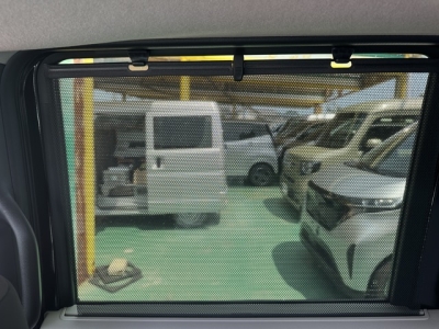 新型N-BOX(ホンダ)ディーラ-試乗車 内外装写真他