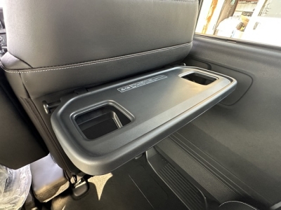 新型N-BOX(ホンダ)届出済未使用車 内外装写真他１