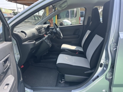 ミライース(ダイハツ)中古車 前席内装