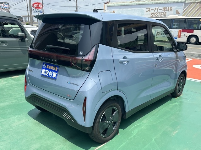 サクラ(ニッサン)中古車 10