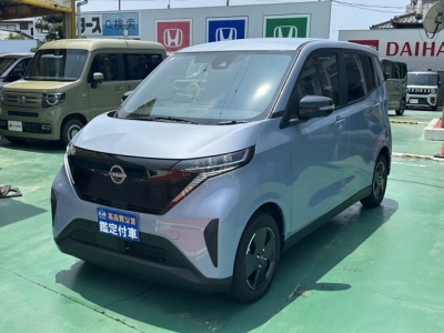 サクラ(ニッサン)中古車 前方