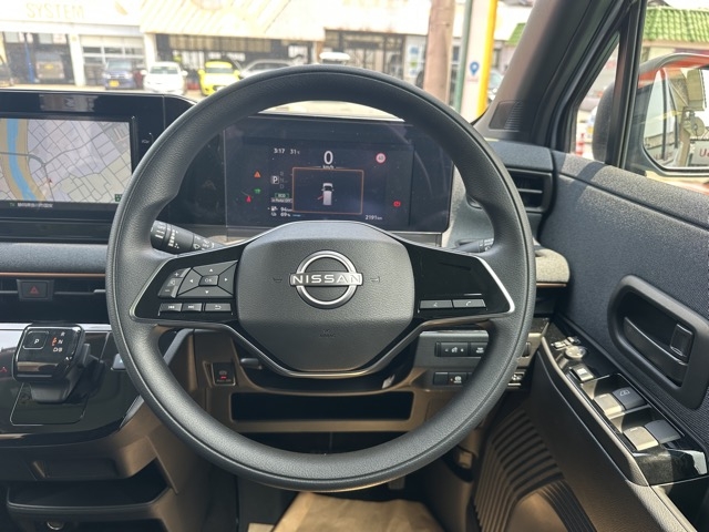 サクラ(ニッサン)中古車 6