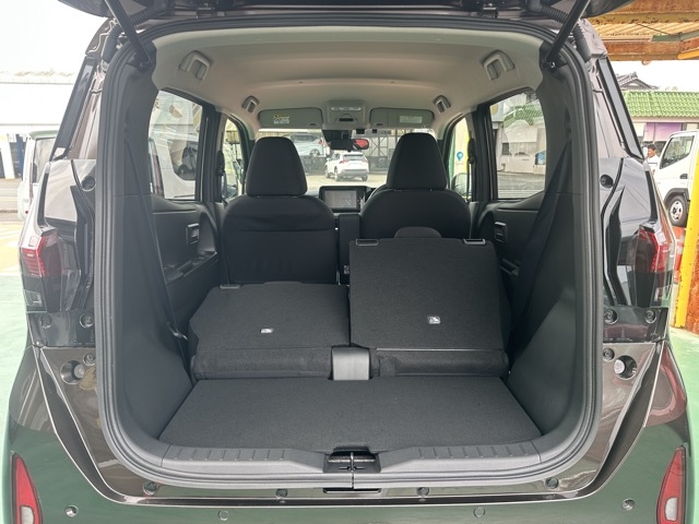サクラ(ニッサン)中古車 9