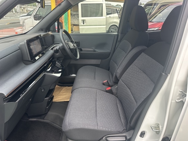 サクラ(ニッサン)中古車 3