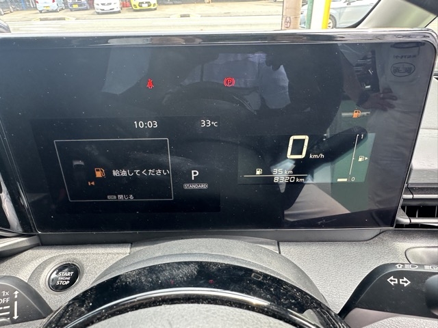 セレナ(ニッサン)中古車 26