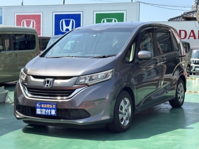 フリード+(ホンダ)中古車 前方
