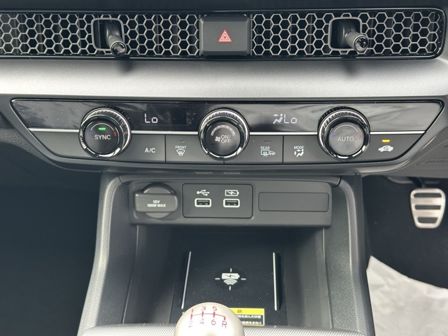 シビック(ホンダ)登録済未使用車 19