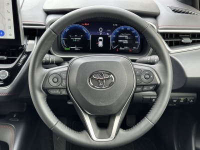 カローラスポーツ(トヨタ)中古車 内外装写真