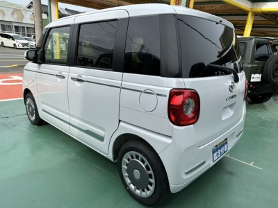 ムーヴキャンバス(ダイハツ)新車見本展示無 後方