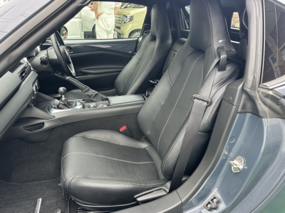 ロードスターRF(マツダ)中古車 前席内装