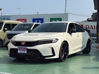 シビック(ホンダ)登録済未使用車 前方