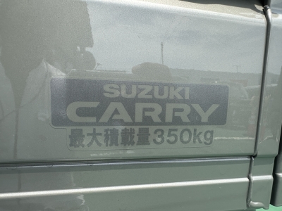 キャリートラック(スズキ)届出済未使用車 内外装写真