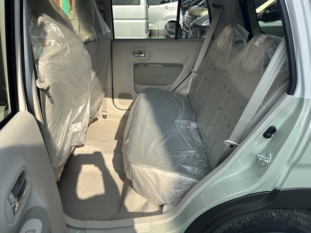 ラパン(スズキ)届出済未使用車 4