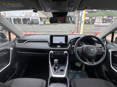 ＲＡＶ４(トヨタ)中古車 後席から見た前席