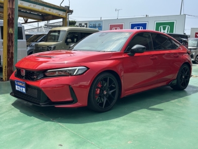 シビック(ホンダ)登録済未使用車 前方