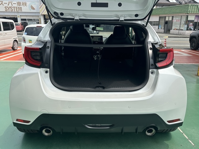 GRヤリス(トヨタ)中古車 8