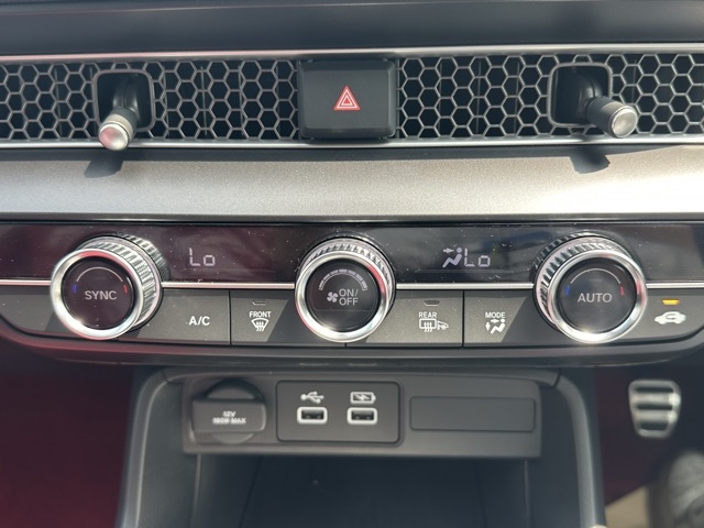 シビック(ホンダ)登録済未使用車 15
