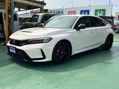 シビック(ホンダ)登録済未使用車 前方