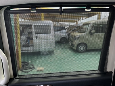 N-BOX(ホンダ)中古車 後席から見た前席