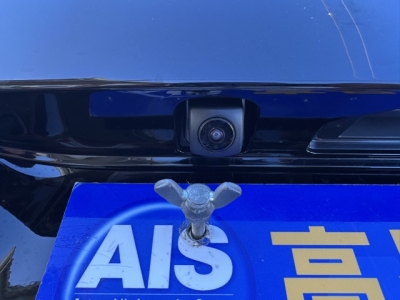 新型N-BOX(ホンダ)届出済未使用車 内外装写真他１