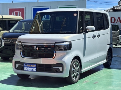 新型N-BOX(ホンダ)届出済未使用車 前方