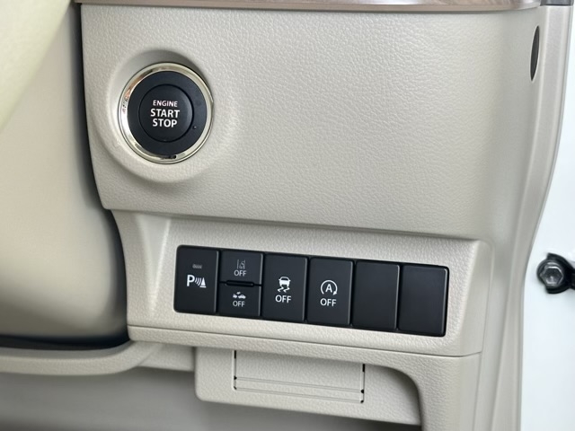 ラパン(スズキ)新車見本展示無 14