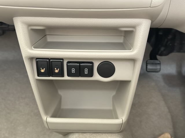 ラパン(スズキ)新車見本展示無 19