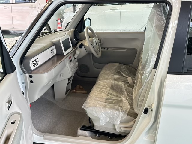 ラパン(スズキ)新車見本展示無 3