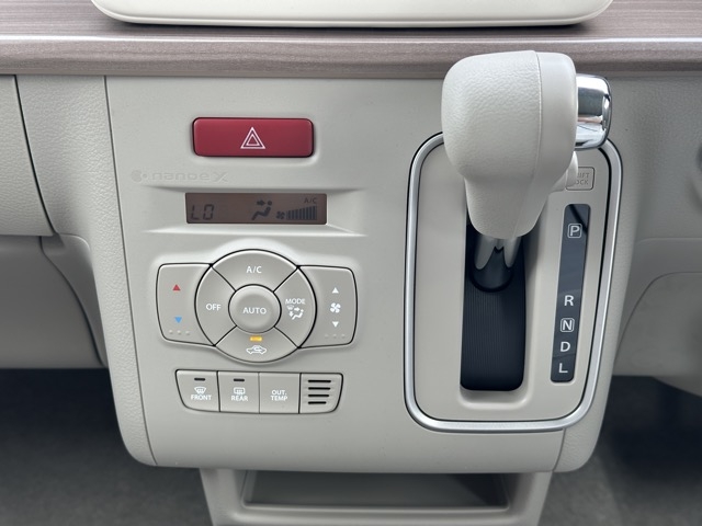 ラパン(スズキ)新車見本展示無 14