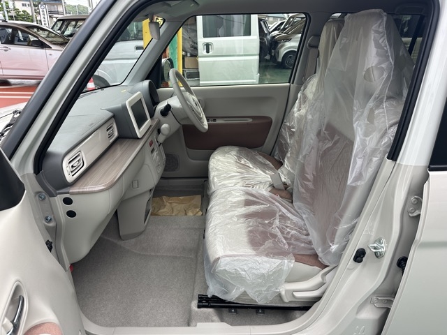 ラパン(スズキ)新車見本展示無 3