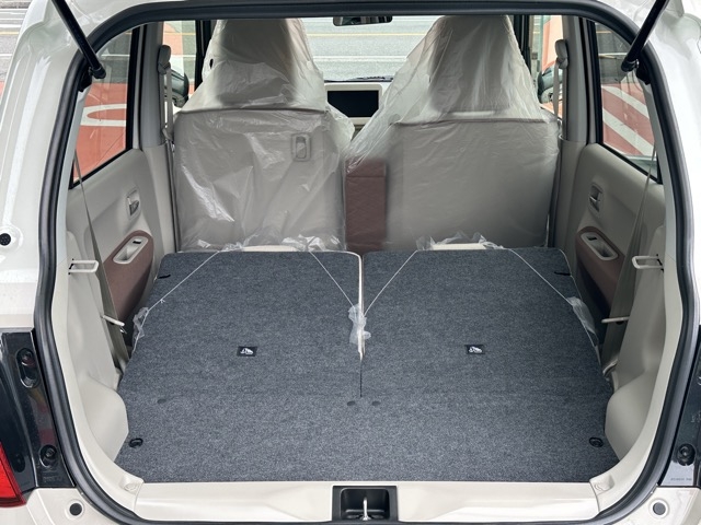 ラパン(スズキ)新車見本展示無 8