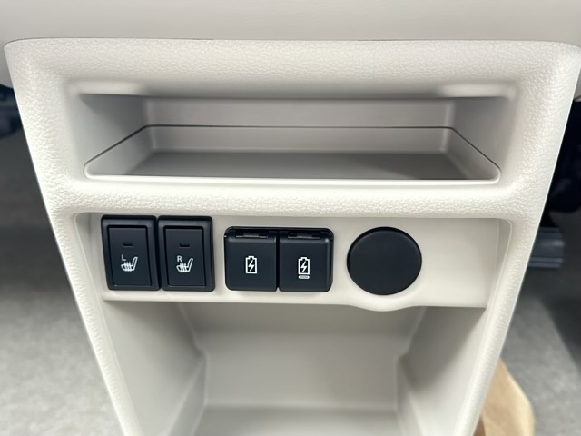 ラパン(スズキ)新車見本展示無 14