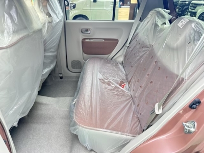 ラパン(スズキ)新車見本展示無 後席内装