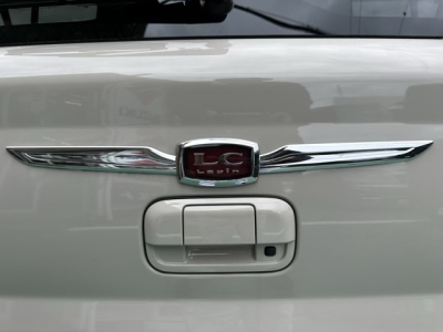 ラパンLC(スズキ)新車見本展示無 内外装写真他２