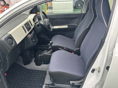 アルト(スズキ)中古車 後方