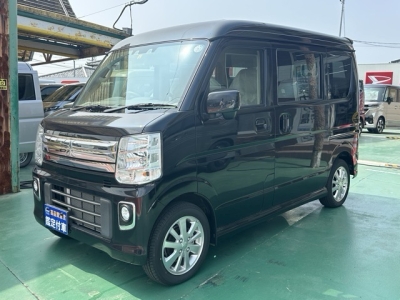エブリイワゴンのOEM(スズキ)届出済未使用車 前方